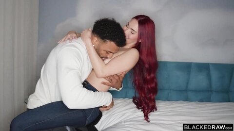 Scarlette Moon Fullfills BBC Fantasy