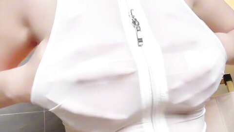 [Cosplay] yuuhui玉汇 透明竞泳 [44P2V-160MB]
