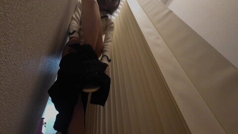 4892165-2 Exclusif [Séance photo privée · Masseuse érotique] ***szxpnnq*x <Une femme rasée comme Masami Nagano> « Que se passe-t-il quand on essaie un massage érotique ?! » Ma chatte me démange et mes tétons so