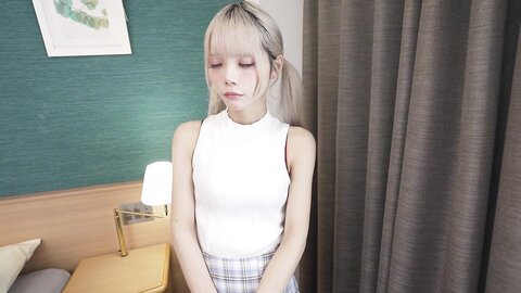 4892196-1 [初回限定]***szxpnnq*x 強引フェラでわからせて…超細身スレンダー美女腰ガクッガクッ破壊ピストン攻め！！屈服まん●はびちゃびちゃ！子宮ガン突き生中出し