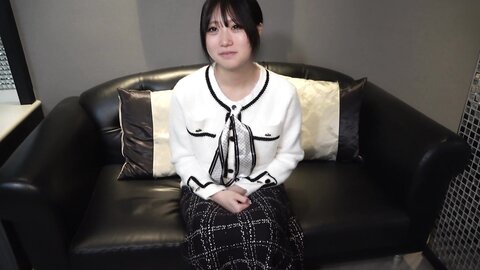 4894624 秋田出身の経験人数１人の純情、上がりたて18歳と再会。少し見ぬ間にオトナの色気を感じさせる、しっとりエロいカラダに都会のオトコの精液注入！***szxpnnq*x ！