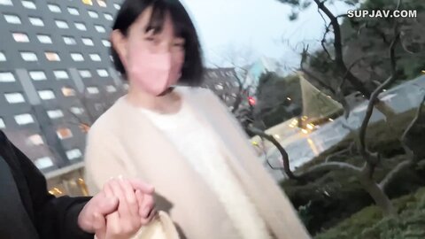 4897072 Vidéo non censurée, première prise de vue ! ***szxpnnq*x ! Mariko-chan : son corps maigre et délicat excite l`oncle, qui lui offre une éjaculation interne massive et une éjaculation dans la bouche !!
