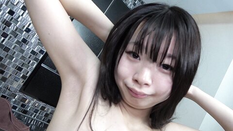 4897986-3 Yui, aged [age]. I can’t say exactly. Please read the text. A pink pussy that drips with juices.