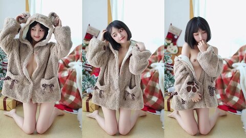 [Cosplay] 会拍照的咔咔 NO.008 萌妹纸小熊 [9P1V-127MB]