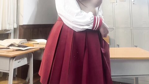 [Cosplay] 阿薰kaOri 白虎女高中生 [110P21V-1.07GB]