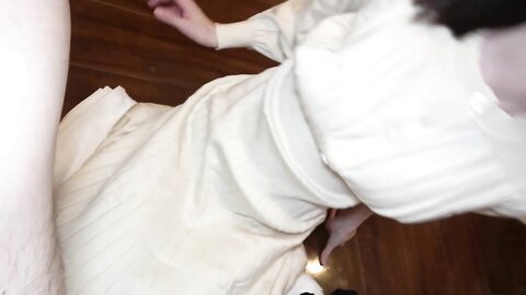 4901279 [Unrated]**pqjqqnssx* As expected, a stunningly beautiful, tall, slender beauty with perfect features and gorgeous legs! She must have been really horny—she gave me a blowjob straight away, swallowed