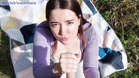 Hot Babe Sucks Dick And Gets Outdoor Fuck