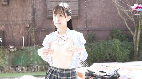GRED-01038 Naked - Yui Tsukino