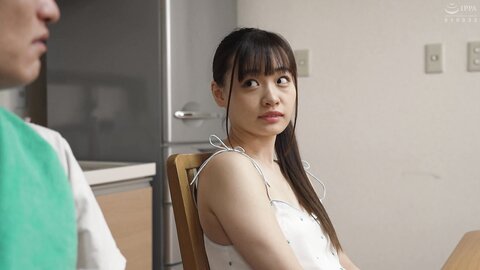 HUNTB-520 Ill Do Something Good To You If You Keep Silent Onii-chan... I Saw My New Stepfather-in-Law...
