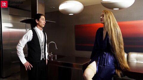 Rich Girl Gets Full Service Fuck From Asian Room Concierge Bananafever