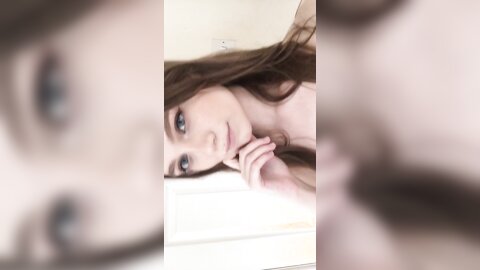 Oreob4By 07 04 2018 2125056 Glitter Ass