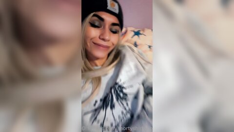 2022 11 30 2700580244 Do We Like Blonde On Me