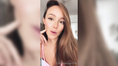 Christinasage1996 2021 10 27 2258545864