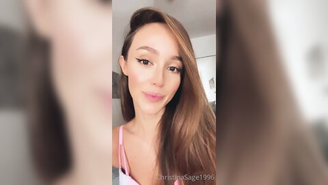Christinasage1996 2021 10 27 2258545864