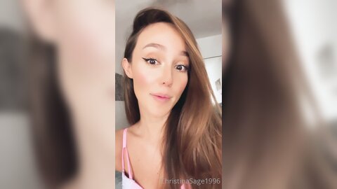 Christinasage1996 2021 10 27 2258545864