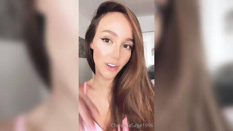 Christinasage1996 2021 10 27 2258545864