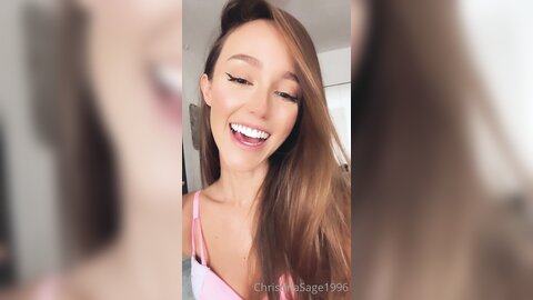 Christinasage1996 2021 10 27 2258545866