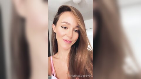Christinasage1996 2021 10 27 2258545867