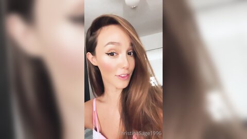 Christinasage1996 2021 10 27 2258545867