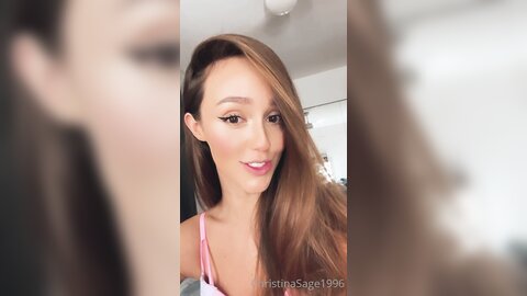 Christinasage1996 2021 10 27 2258545867