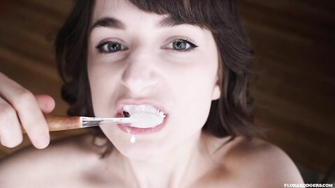 Florarodgers 2019 08 21 6352365 1 Eye Fucking But Then I Brush My Teeth · 231 Video
