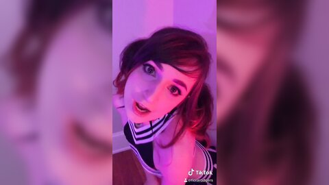 Florarodgers 2020 10 06 56078671 1 Had To Delete This One From Tiktok Because The Nip Slip Thought Y