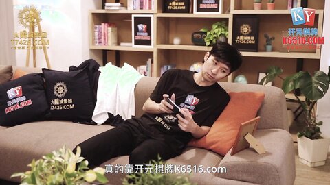 xsjky057醉酒爸爸误把女儿当过世老婆操