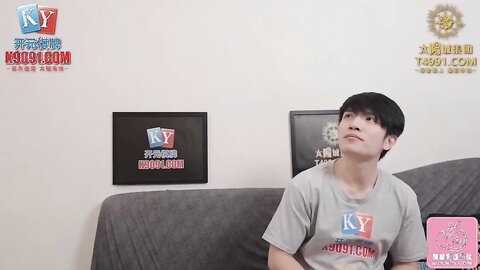 PMC413为爱痴狂化身SM女王