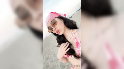 Prizfdoe 12 06 2022 2486308209 Who Wants To See My New Beach Pics
