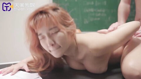 TMW160放学后与老师在教室的激情浪操