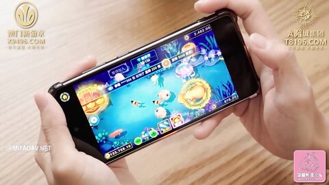 PME054迷奸抽插性感女私教