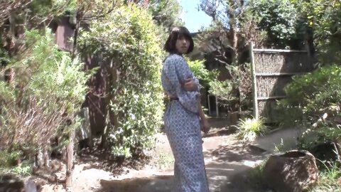 STARS-118 [Uncensored] One Day And Two Nights, Yari Wants To Squirt All-you-can-eat Hot Spring Trip Mahiro Yui