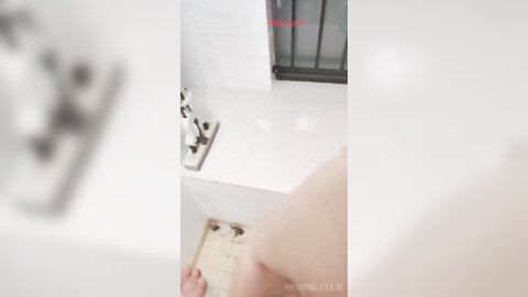 Petite Chinese GF Fucked