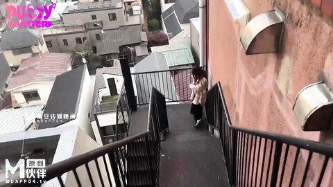 PS-030搭讪失恋少女邻居