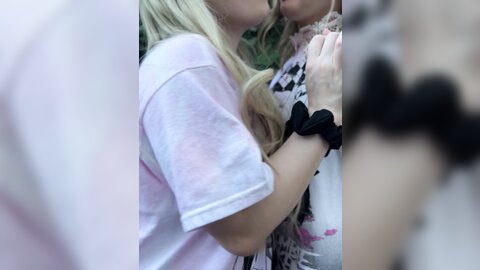 Haleyspades 15 07 2022 2523512306 Who Else Loves Watching Me And Cocolovelock Play Together П÷╔╟П÷≤≤П÷▓∙