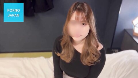 Caution Big Butt ② I Had A G Cup Apparel Clerk Ejaculate In The Mout