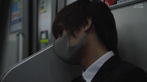 MOON-003 The Final Kiss Train Kisses With A Beautiful Girl Over And Over Again In An Empty Car Alone With No...