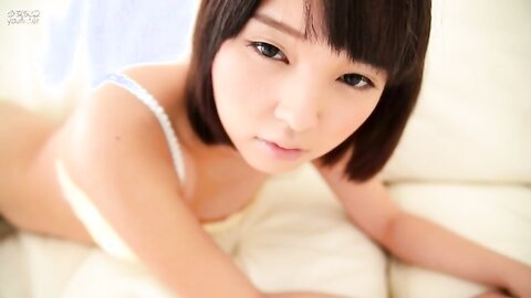 GSHRB-036 Hatsuhadaka Virgin Nude Natsumi Go (Blu-ray Disc Edition)