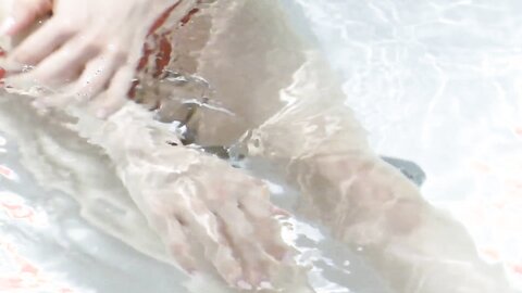 LOOTA-033 Rota - Innocent Karen