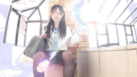 TANF-004 [4K] Summer Vacation Hairless Lara-chan Obscene Cum Swallowing Pool Class