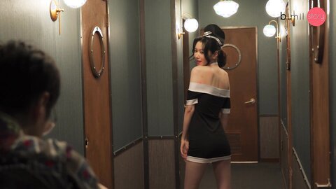 MOVIE (2)