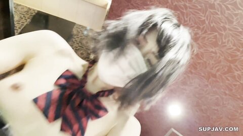 3283732 No 18-year-old Kaname a K-prefecture full-time light music student with an intriguing desire to dominate Pure and innocent short and beautiful ○