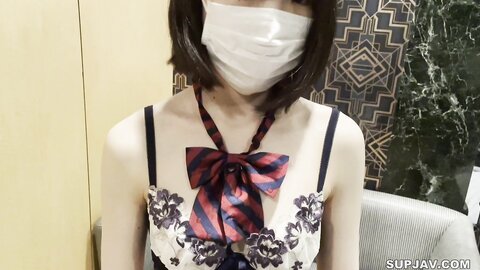 3283732 No 18-year-old Kaname a K-prefecture full-time light music student with an intriguing desire to dominate Pure and innocent short and beautiful ○