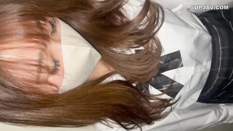 3349300 Individual photo First time shot Bowl-shaped F-cup 18 years old She`s a legal gyaru-kei tsundere girl with uniformed sex