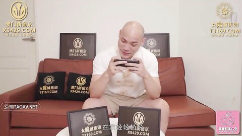 PME075强欲小妈竟被继子操得抽蓄