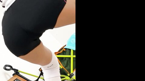 MUKD-485 The 170cm Tall Girls' Volleyball Club Is All Lewd. Club Girls Who Smell Of Sweat Blame Carnivorous...