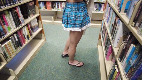Layndare I Take My Panties Off At The Library