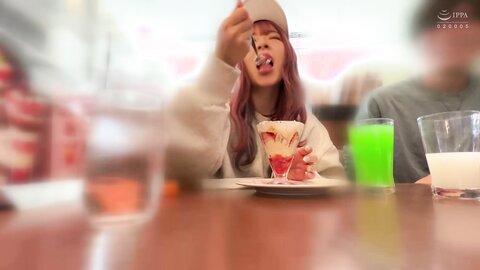 SUKE-161 [Fan Eating Spear Z -Generation Z Generation Chat Lady] I don't want to work + I don't want to...