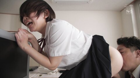 SSIS-758 A ***con Teacher Who Abandoned Her Life Continued To *** Her In School Classrooms And Corridor...