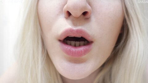 Sofie Skye Shrunken Dick Cuckie Kissing